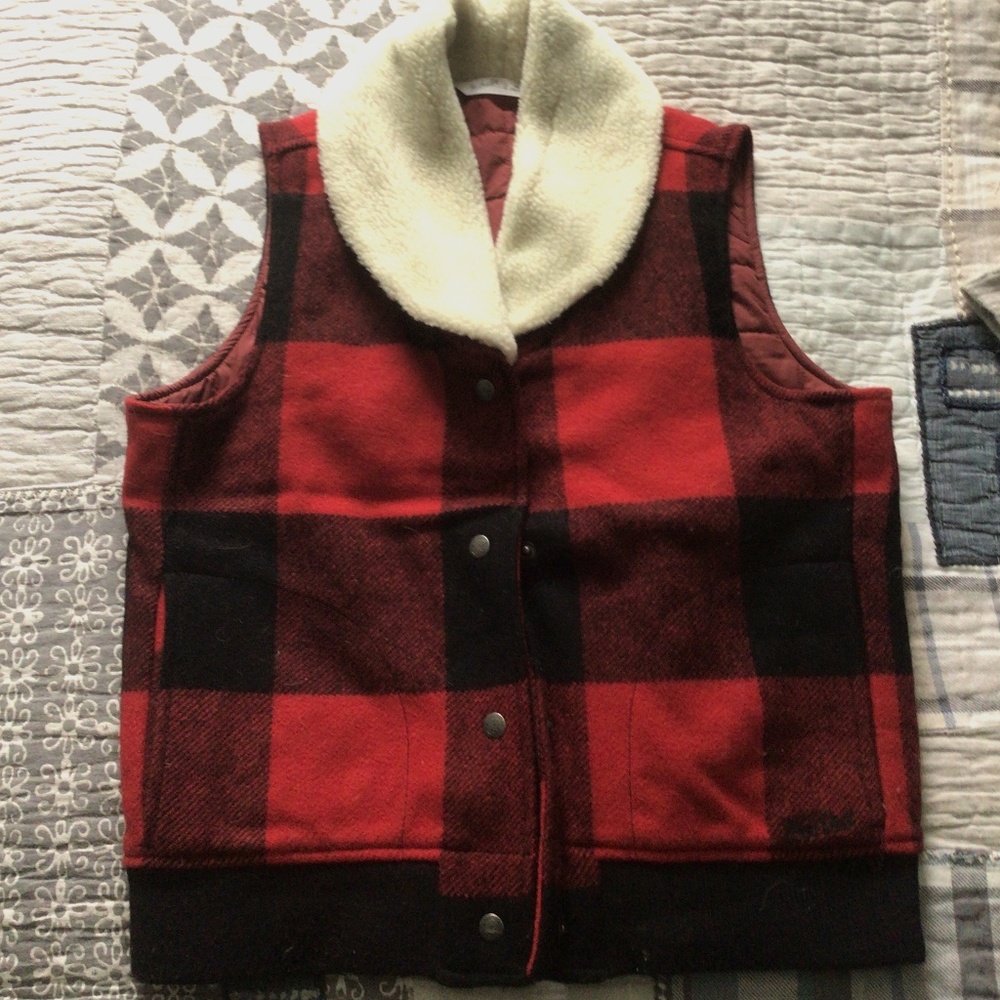Woolrich buffalo check vest with shearling collar, women’s size small